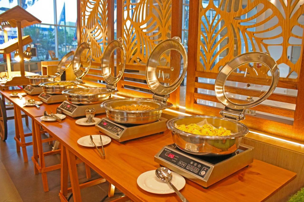 Courtyard By Marriott Guayaquil Hotel Kültér fotó