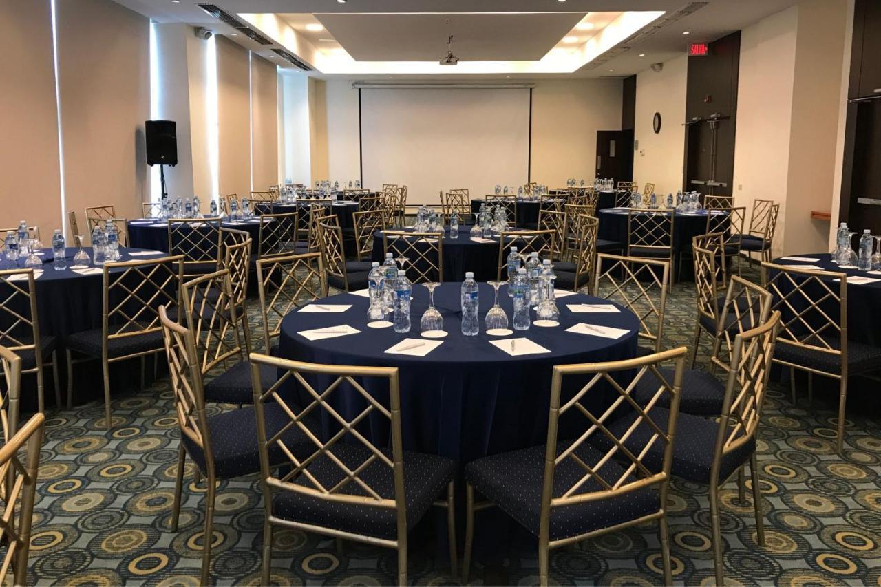 Courtyard By Marriott Guayaquil Hotel Kültér fotó