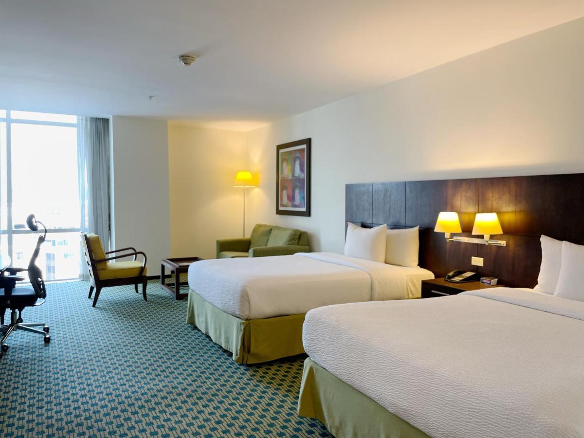 Courtyard By Marriott Guayaquil Hotel Kültér fotó