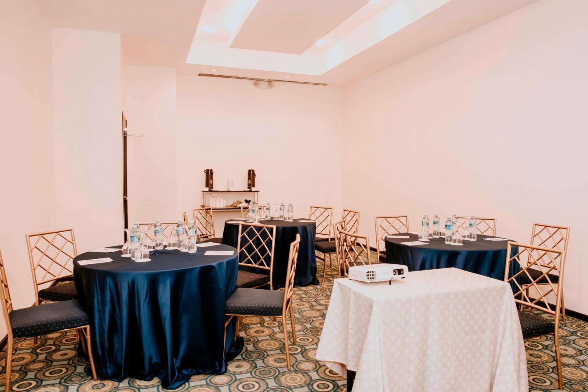 Courtyard By Marriott Guayaquil Hotel Kültér fotó